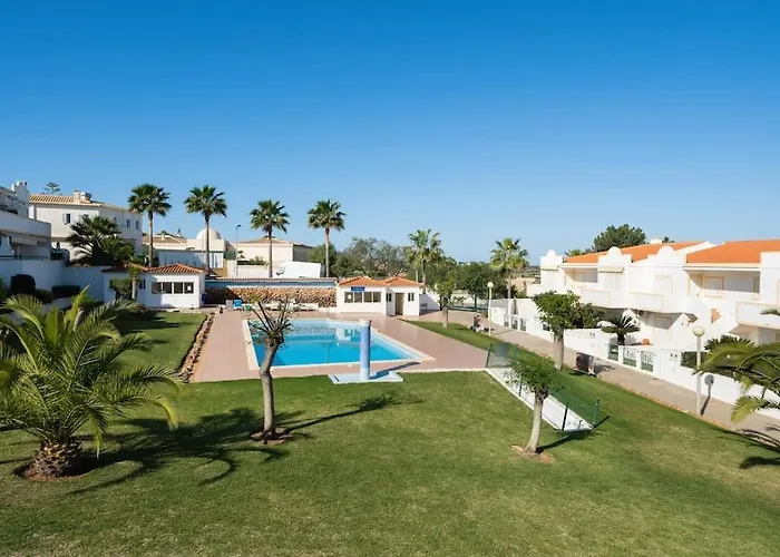 Casa Pauline - Vista Piscina 6 Em *