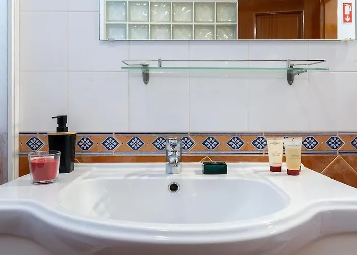 Casa Pauline - Vista Piscina 6 Em Porches (Algarve)