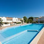 Apartment Casa Pauline - Vista Piscina 6 Em Porches (Algarve)
