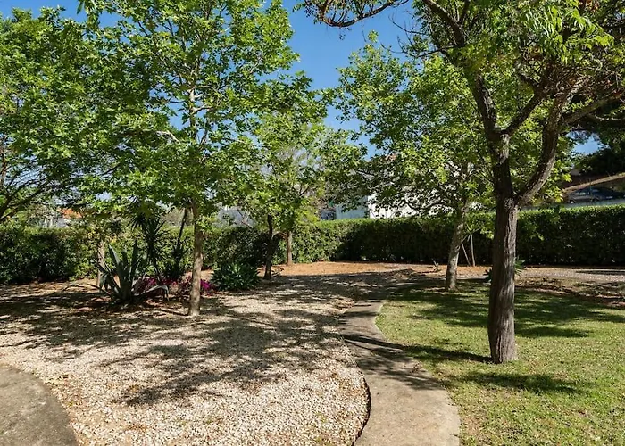 Casa Pauline - Vista Piscina 6 Em *